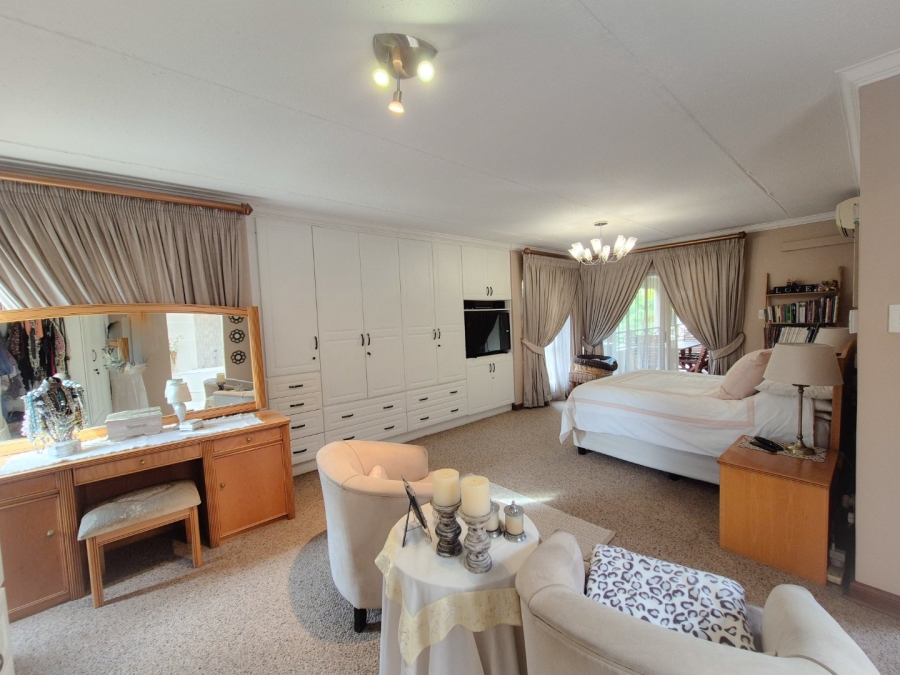4 Bedroom Property for Sale in Maraldi Estate Free State